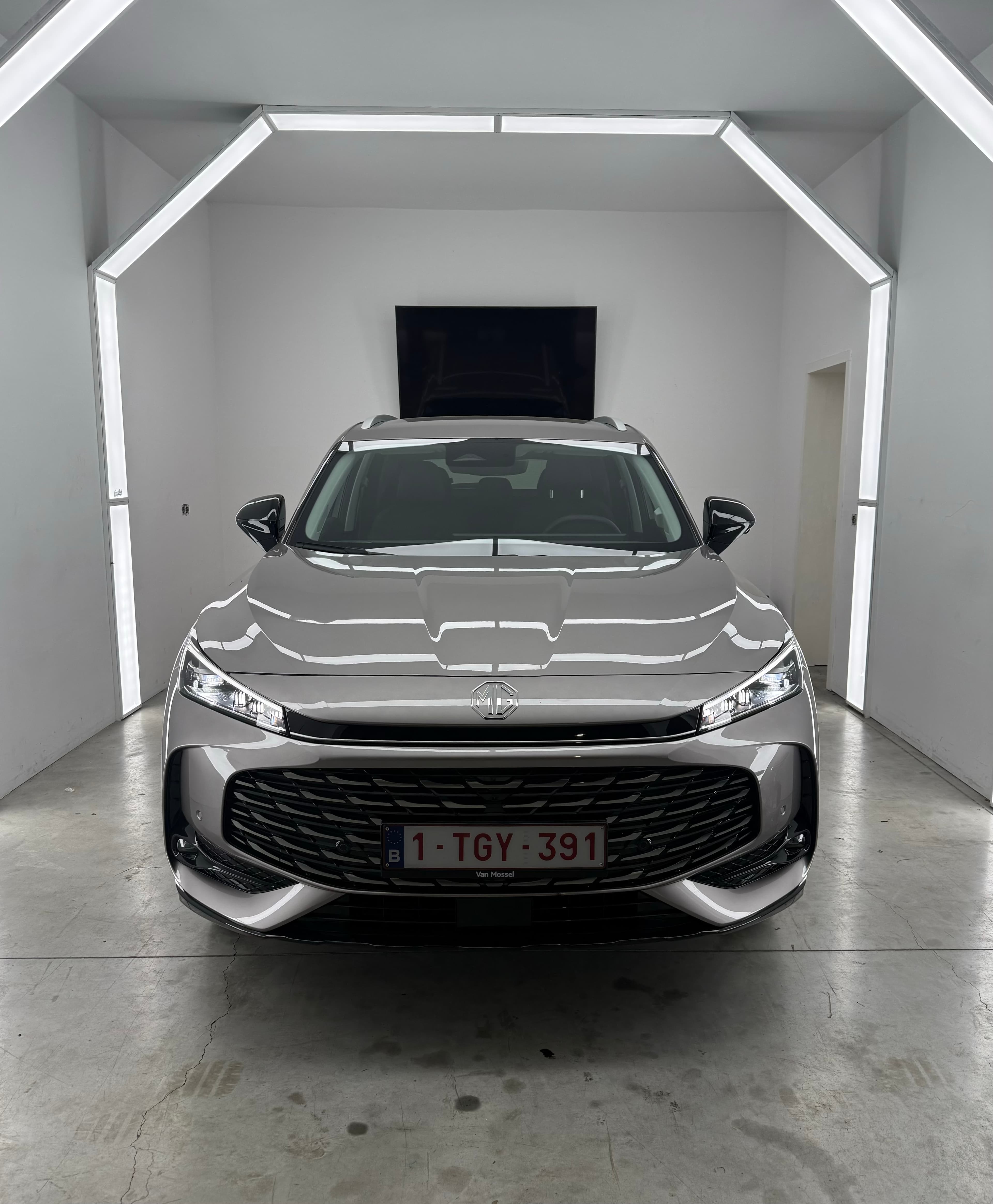 SUV avec PPF et traitement céramique dans l'atelier Cover'A